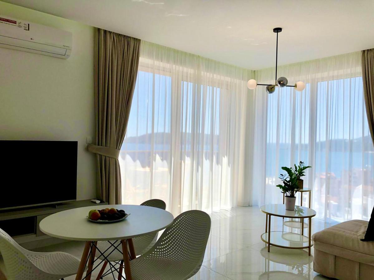 Aura Tower Apartments By Gaby Rafajlovići Esterno foto