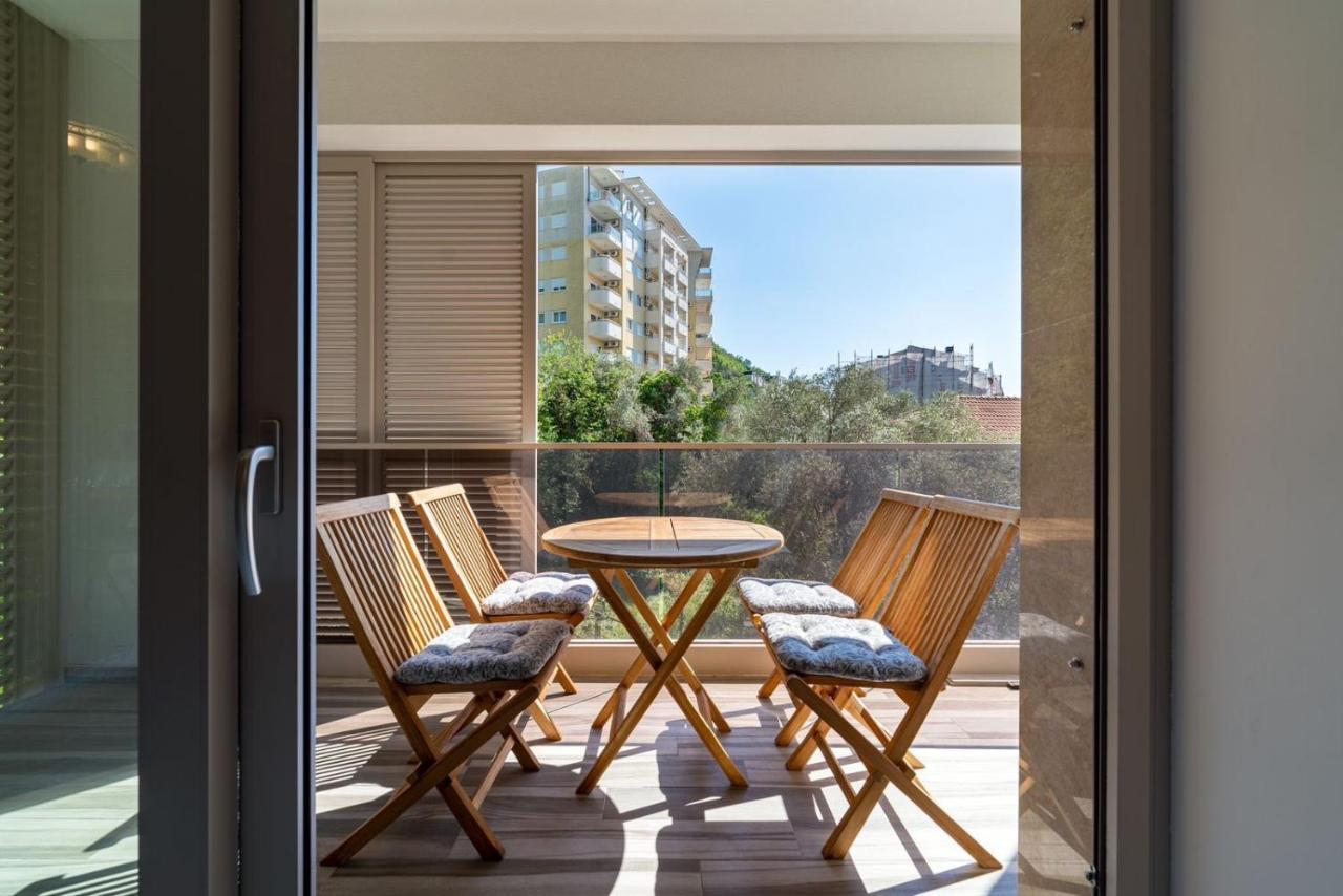 Aura Tower Apartments By Gaby Rafajlovići Esterno foto